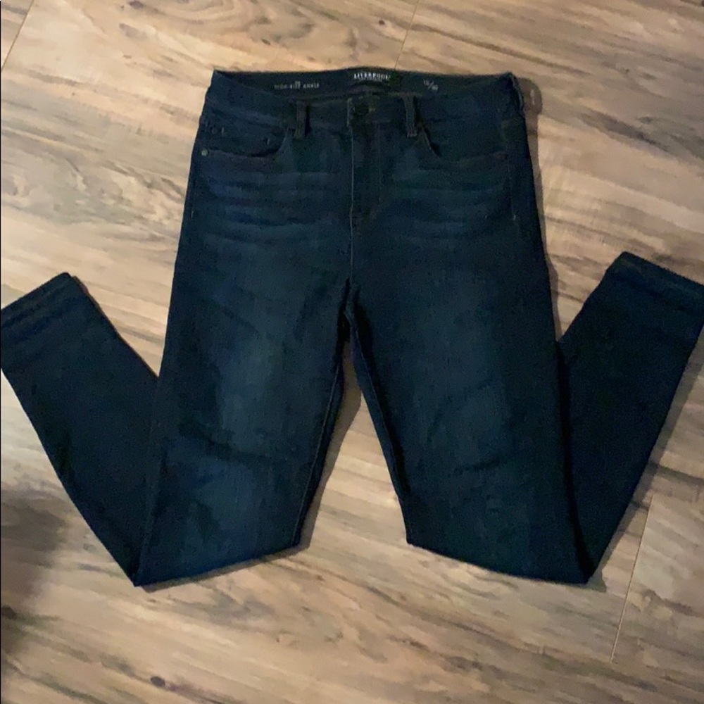 Ankle Jeans